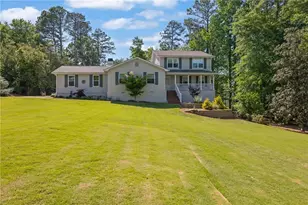 130 Randomwood Way, Alpharetta, GA 30022 - Photo 1