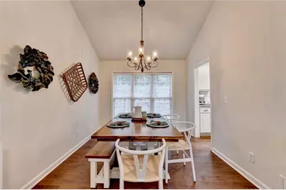 95 N Gwinnett Street, Buford, GA 30518 - Photo 13