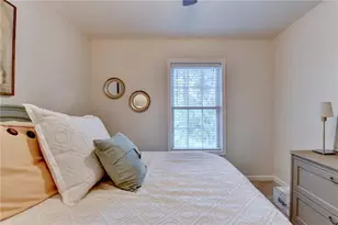 95 N Gwinnett St, Buford, GA 30518 - Photo 37