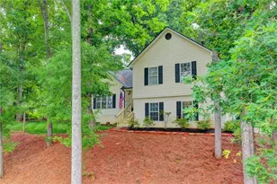 95 N Gwinnett St, Buford, GA 30518 - Photo 1