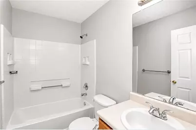 5791 Strathmoor Manor Circle, Lithonia, GA 30058 - Photo 13