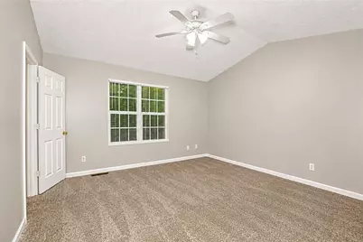 5791 Strathmoor Manor Circle, Lithonia, GA 30058 - Photo 9