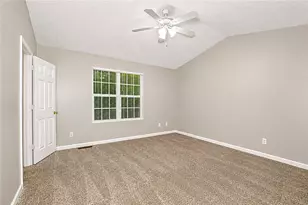 5791 Strathmoor Manor Cir, Lithonia, GA 30058 - Photo 9