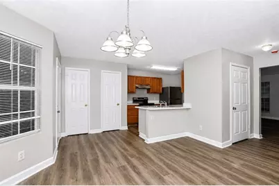 5791 Strathmoor Manor Circle, Lithonia, GA 30058 - Photo 5