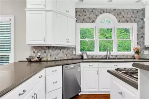460 Saddlebrook Dr SE, Calhoun, GA 30701 - Photo 17