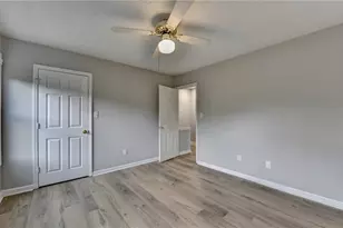 3876 Meadow Creek Dr, Peachtree Corners, GA 30092 - Photo 21