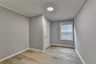 3876 Meadow Creek Dr, Peachtree Corners, GA 30092 - Photo 25
