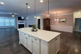225 Windsor Park Dr, Woodstock, GA 30188 - Photo 5