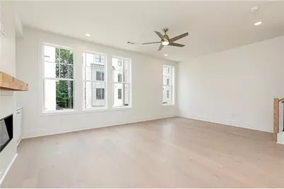 2251 Crestview Drive NE, Brookhaven, GA 30319 - Photo 7
