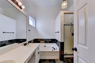 725 Manor Glen Dr, Suwanee, GA 30024 - Photo 29