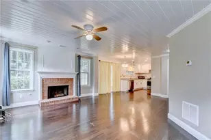 725 Manor Glen Dr, Suwanee, GA 30024 - Photo 5