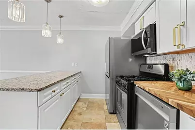 6980 Roswell Road #L3, Atlanta, GA 30328 - Photo 7