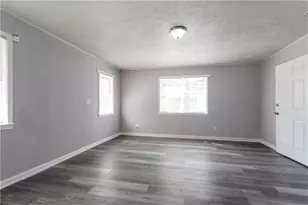 805 Pamela Dr, Griffin, GA 30224 - Photo 13
