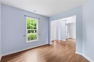 1060 Forest Creek Dr, Canton, GA 30115 - Photo 19