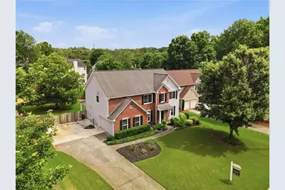 1060 Forest Creek Drive, Canton, GA 30115 - Photo 3