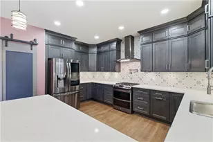 1060 Forest Creek Dr, Canton, GA 30115 - Photo 15