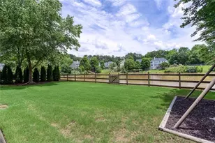 1688 Holcomb Lake Rd, Marietta, GA 30062 - Photo 61