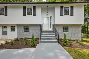 394 Burr Oak Ct, Lawrenceville, GA 30046 - Photo 5