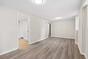 394 Burr Oak Ct, Lawrenceville, GA 30046 - Photo 25