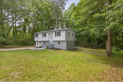 394 Burr Oak Court, Lawrenceville, GA 30046 - Photo 3