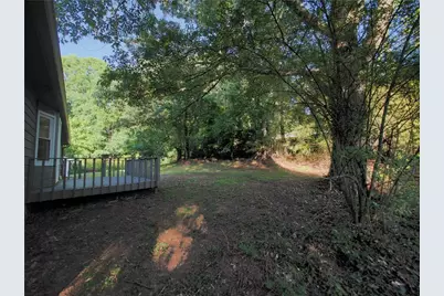 6456 Wildwood Trail, Flowery Branch, GA 30542 - Photo 17