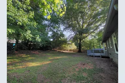 6456 Wildwood Trail, Flowery Branch, GA 30542 - Photo 19