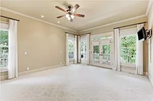 5618 Burke Ln, Gainesville, GA 30506 - Photo 13
