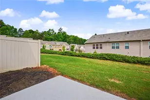 5124 Madeline Pl, Stone Mountain, GA 30083 - Photo 11