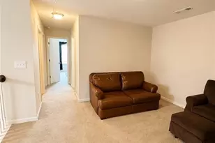 7808 Rutgers Cir, Fairburn, GA 30213 - Photo 9