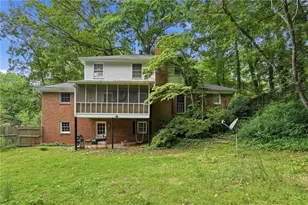 7195 Hunters Branch Dr, Atlanta, GA 30328 - Photo 25