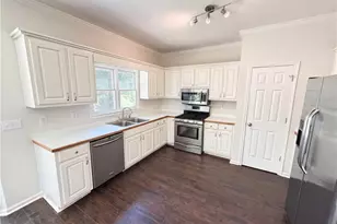 1008 Smithwyck Dr, Canton, GA 30115 - Photo 5