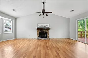 407 Sheppard Crossing Ct, Stone Mountain, GA 30083 - Photo 7