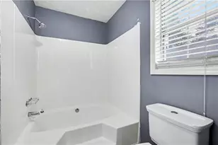 407 Sheppard Crossing Ct, Stone Mountain, GA 30083 - Photo 17
