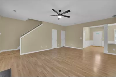 7204 Richland Court, Roswell, GA 30076 - Photo 11