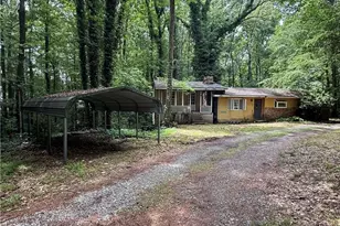 1862 Forrest Rd, Lawrenceville, GA 30043 - Photo 5