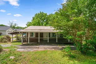 104 Elm St, Adairsville, GA 30103 - Photo 1