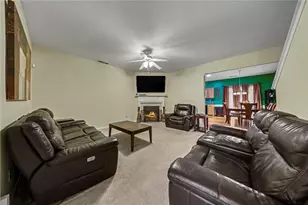 2091 Lakeshore Overlook Dr NW, Kennesaw, GA 30152 - Photo 5