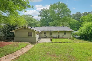 2120 Meadowbrook Ln SE, Marietta, GA 30067 - Photo 19