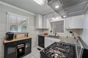 2120 Meadowbrook Ln SE, Marietta, GA 30067 - Photo 7
