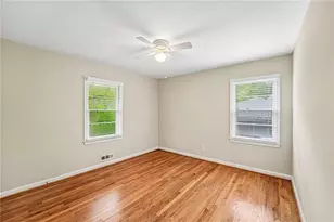 2120 Meadowbrook Ln SE, Marietta, GA 30067 - Photo 9