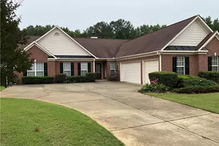 6237 Saddlehorse Dr, Flowery Branch, GA 30542 - Photo 1