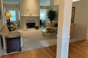 6237 Saddlehorse Dr, Flowery Branch, GA 30542 - Photo 3
