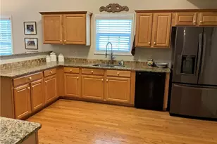 6237 Saddlehorse Dr, Flowery Branch, GA 30542 - Photo 7
