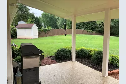 6237 Saddlehorse Drive, Flowery Branch, GA 30542 - Photo 17