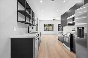 646 Robert St NW, Atlanta, GA 30318 - Photo 11