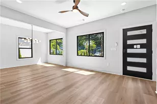 646 Robert St NW, Atlanta, GA 30318 - Photo 7