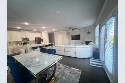 2085 Manor Pointe Drive, Cumming, GA 30041 - Photo 3
