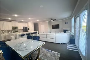 2085 Manor Pointe Dr, Cumming, GA 30041 - Photo 3