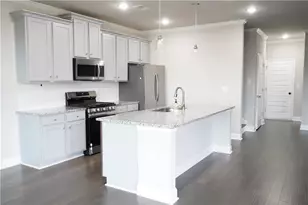 2005 Manor Pointe Dr, Cumming, GA 30041 - Photo 5