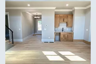 6793 Winding Canyon Road, Flowery Branch, GA 30542 - Photo 9